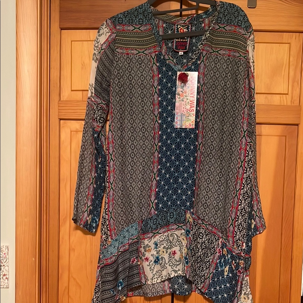 Johnny Was Blue and Green Asymmetrical 3/4 Sleeve Tunic